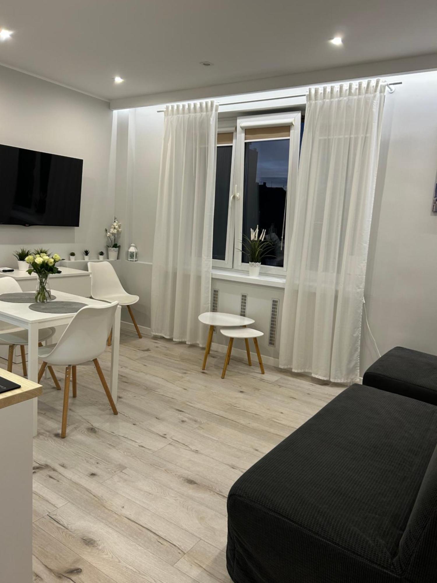 Apartament Na Dworcowej Centrum Parking Gratis Wroclaw Exterior photo
