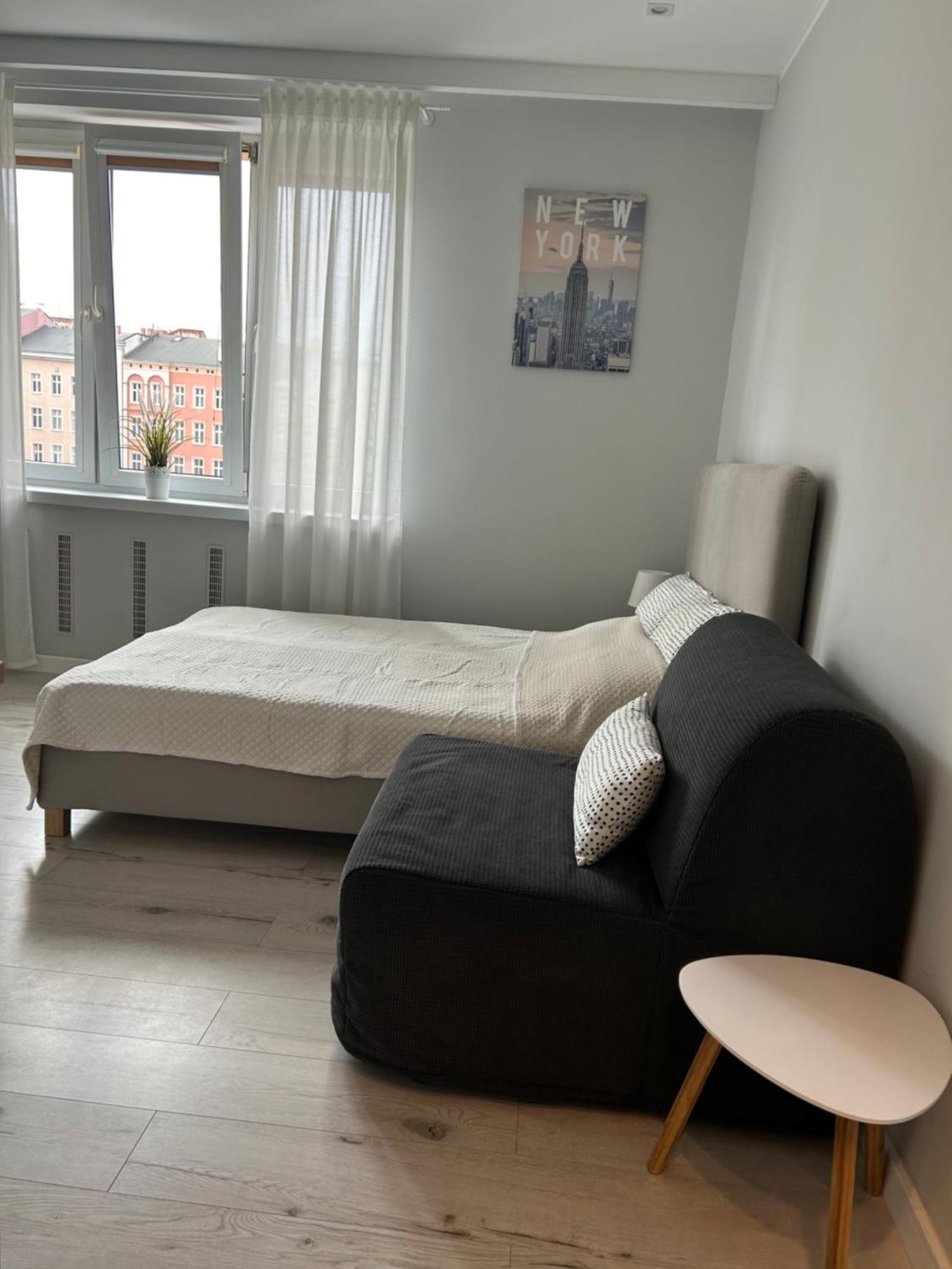 Apartament Na Dworcowej Centrum Parking Gratis Wroclaw Exterior photo
